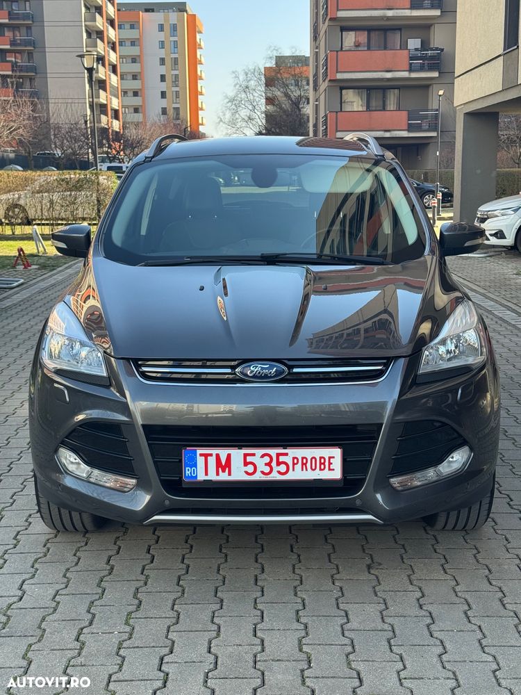 Ford Kuga 1.5 EcoBoost 2x4 Titanium - 9