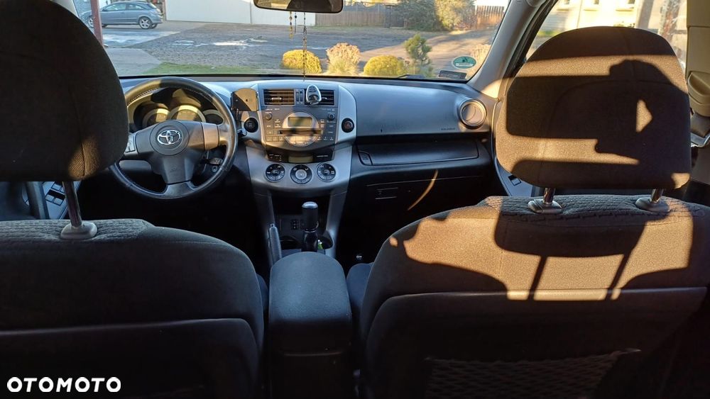 Toyota RAV4 2.0 4x4 - 7