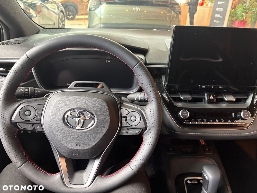 Toyota Corolla 2.0 Hybrid GR Sport - 12