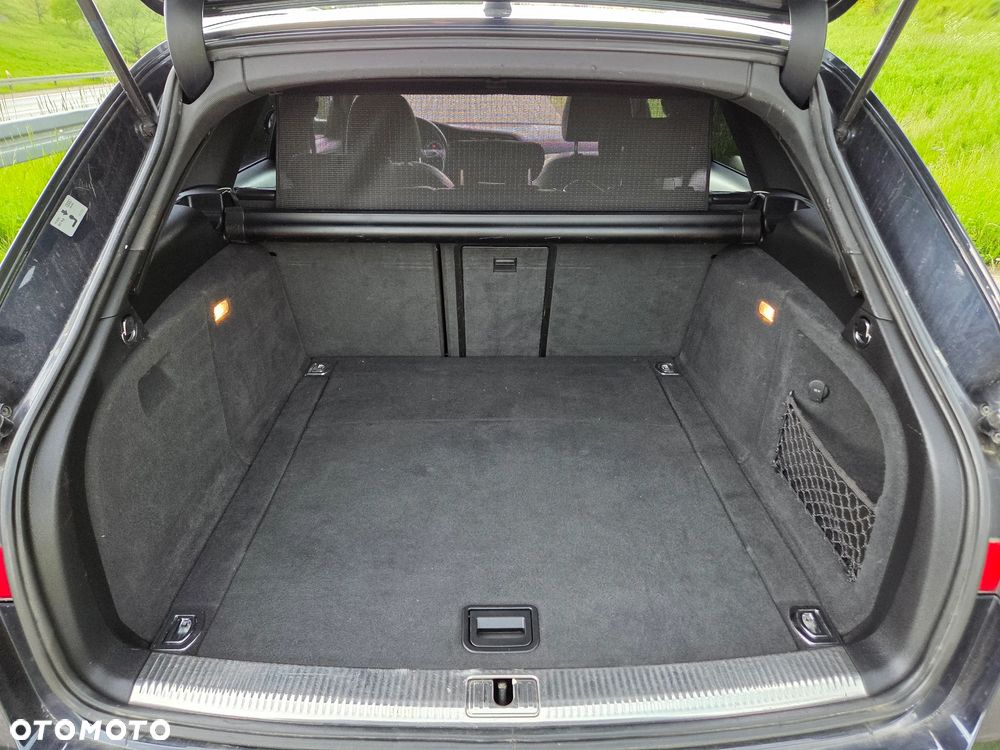 Audi A4 Avant 2.0 TDI DPF S line Sportpaket - 27