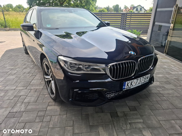 BMW Seria 7 740e iPerformance
