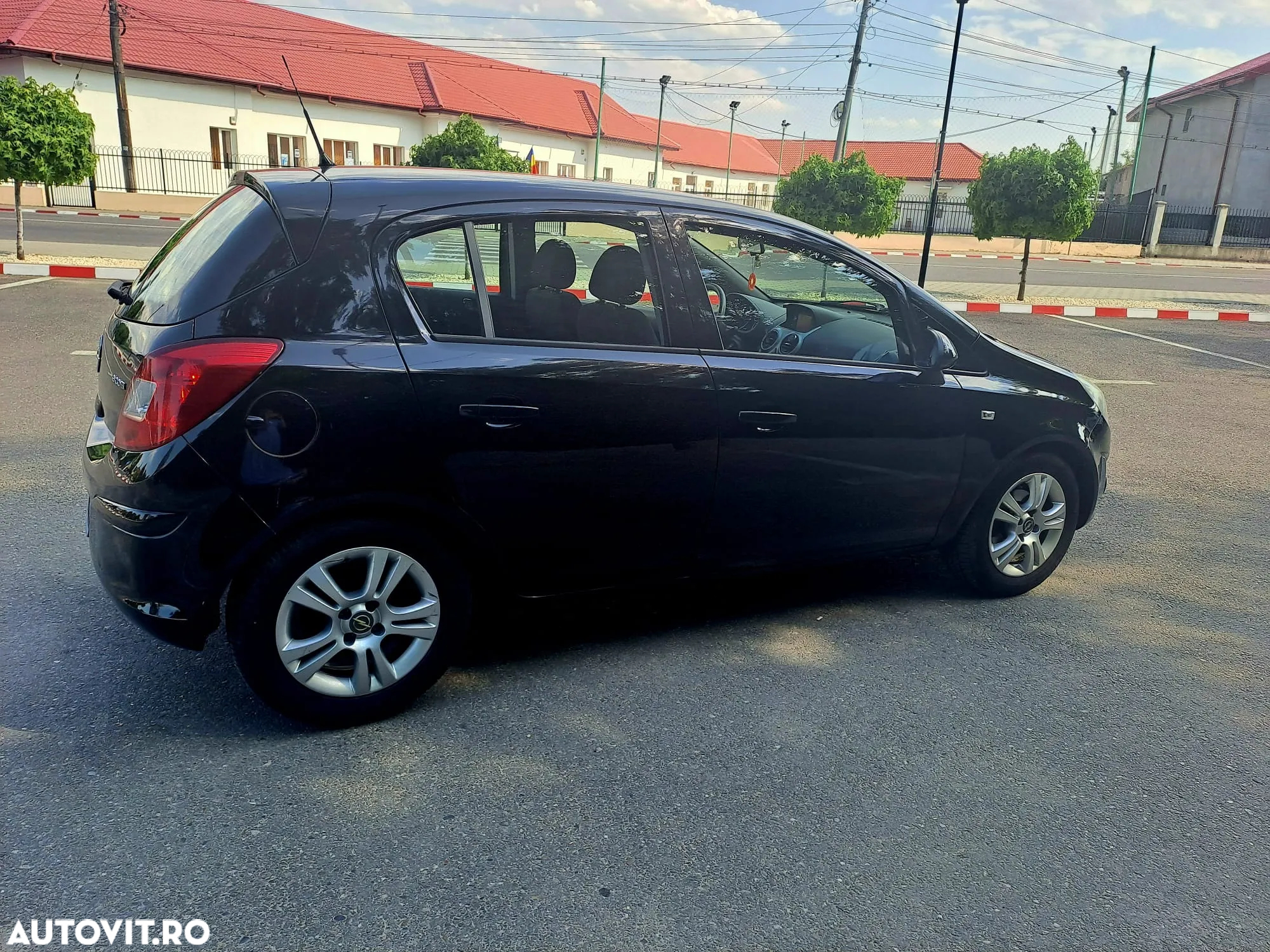 Opel Corsa 1.3 CDTI DPF EcoFLEX Start-Stop Edition - 10