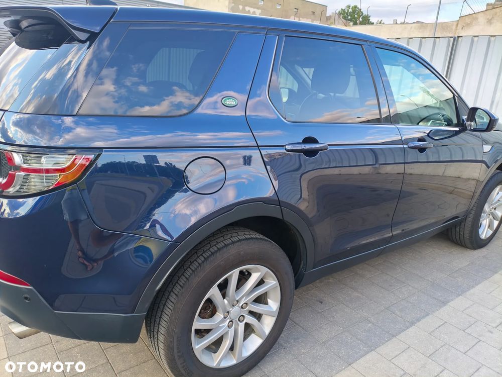 Land Rover Discovery Sport - 24