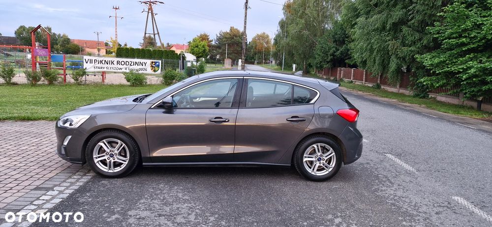 Ford Focus 1.0 EcoBoost Trend Edition Business - 11