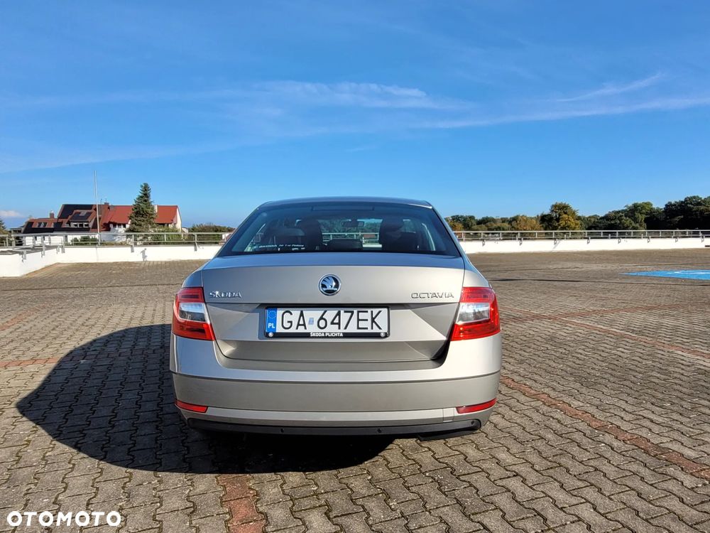 Skoda Octavia 1.4 TSI Ambition - 5