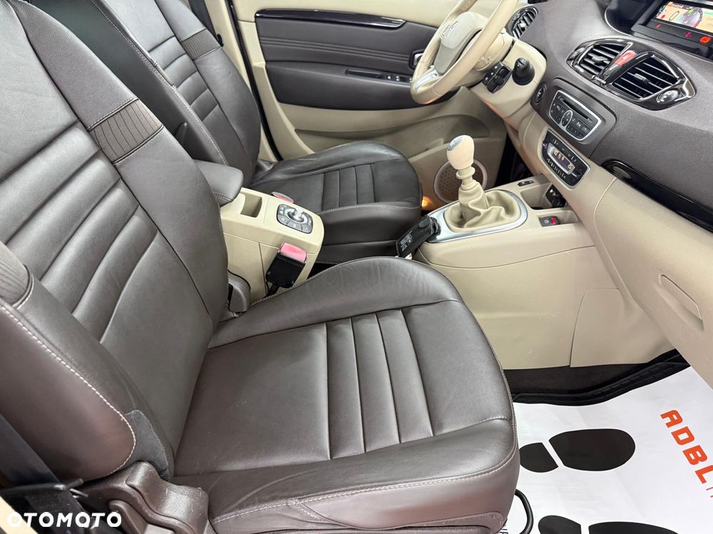 Renault Scenic Energy dCi 130 Start & Stop Bose Edition - 30