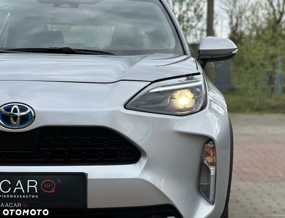Toyota Yaris Cross Hybrid 1.5 Comfort AWD - 35