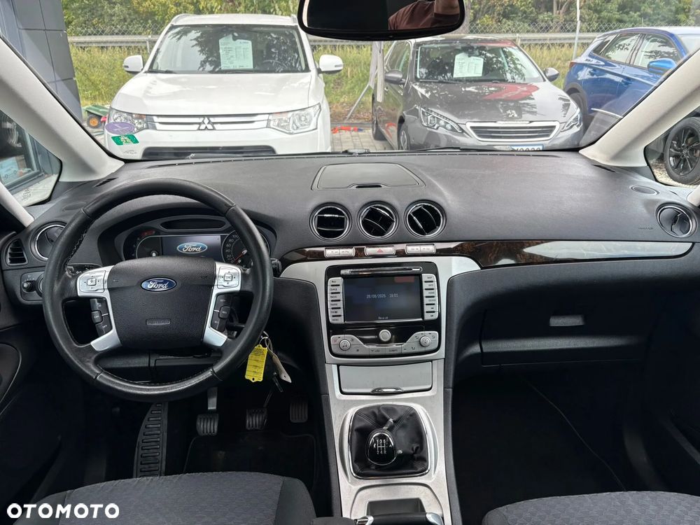 Ford Galaxy 2.0 Titanium - 20