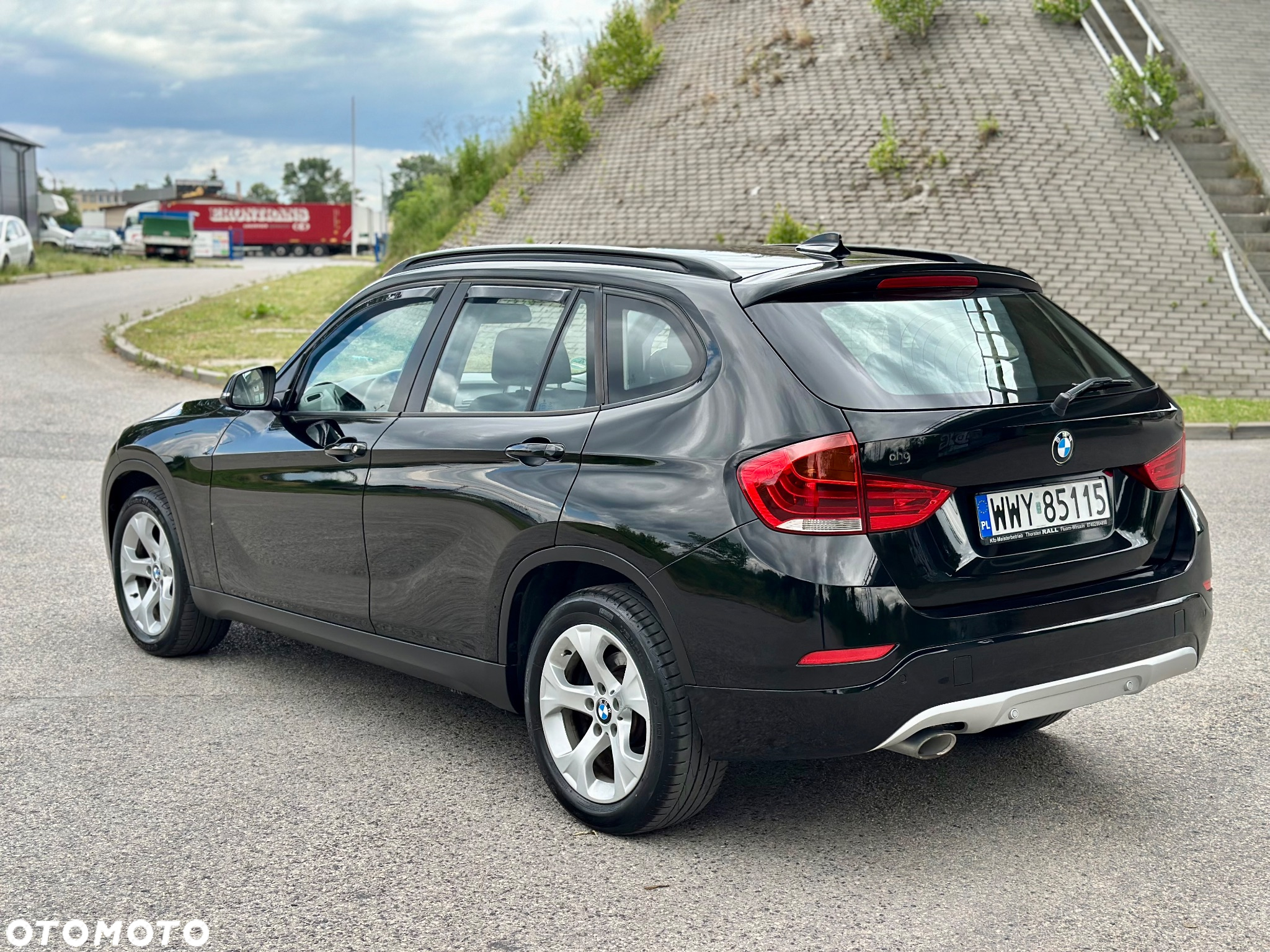 BMW X1 xDrive18d Sport Line - 25