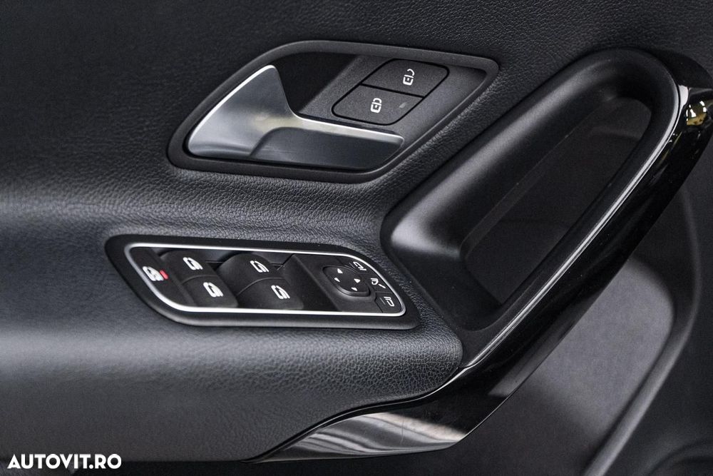 Mercedes-Benz A 180 7G-DCT Advanced Progressive - 28