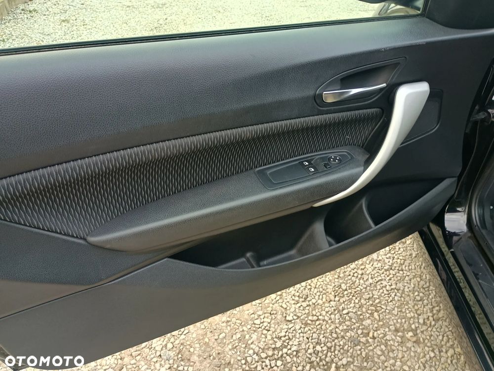 BMW Seria 1 114i Sport Line - 18