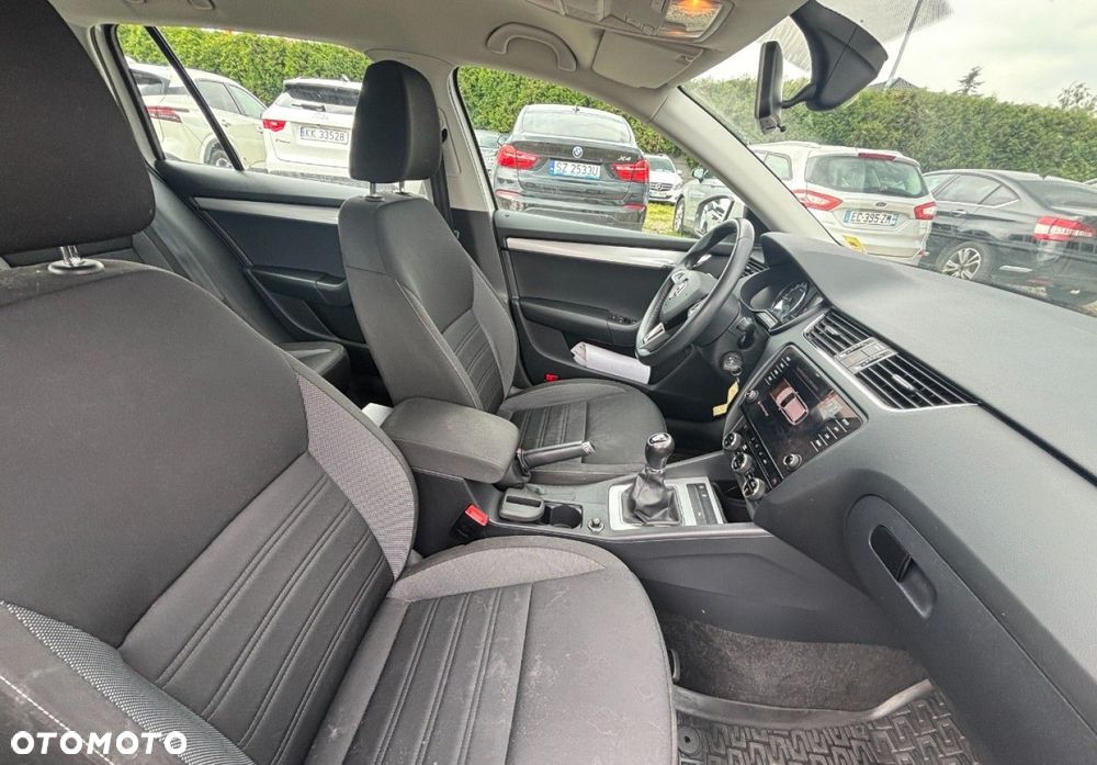 Skoda Octavia - 16