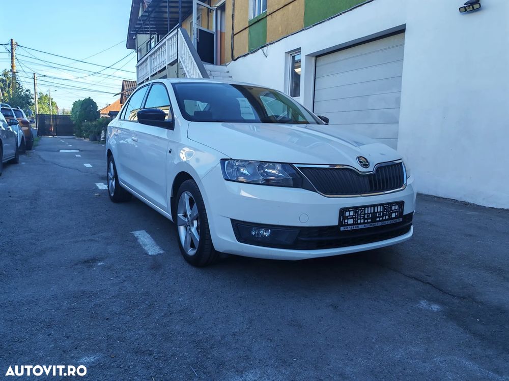 Skoda RAPID 1.4 TSI DSG Elegance Green tec - 2