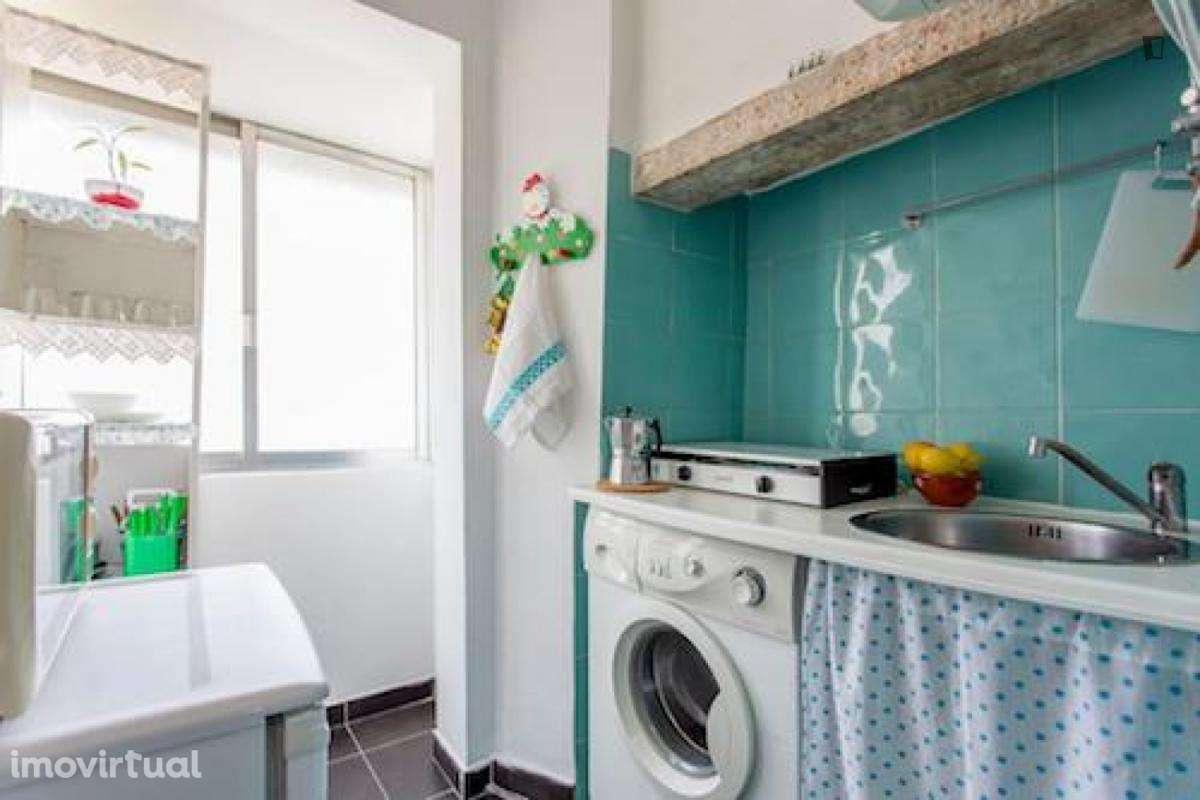 Apartamento com 1 quartos - localizado em Santa Apolónia Lisbon - Grande imagem: 2/6