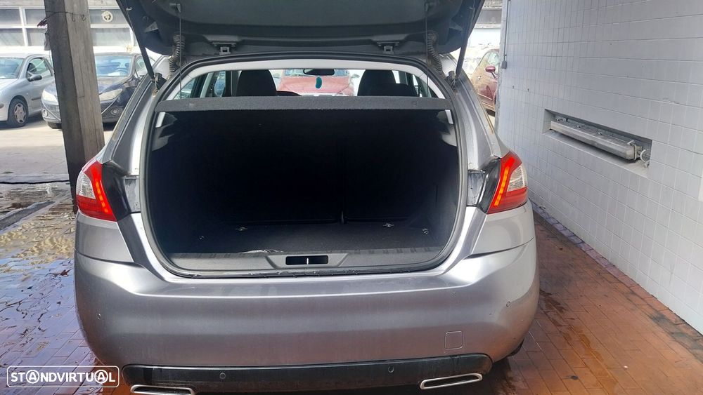 Peugeot 308 1.2 PureTech Allure J18 - 4