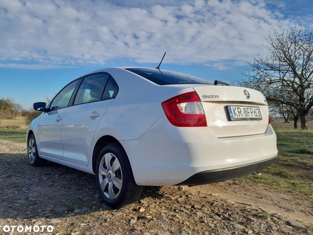 Skoda RAPID 1.2 TSI Active - 5