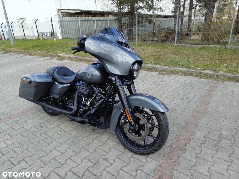 Harley-Davidson Touring Street Glide - 5