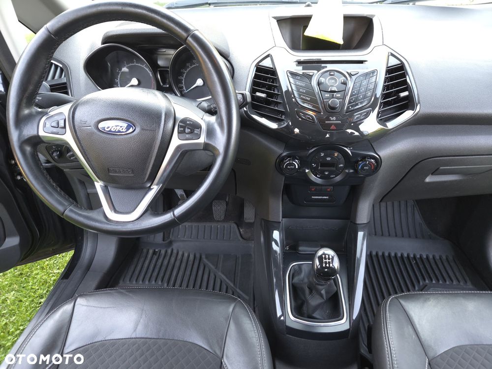 Ford EcoSport - 6