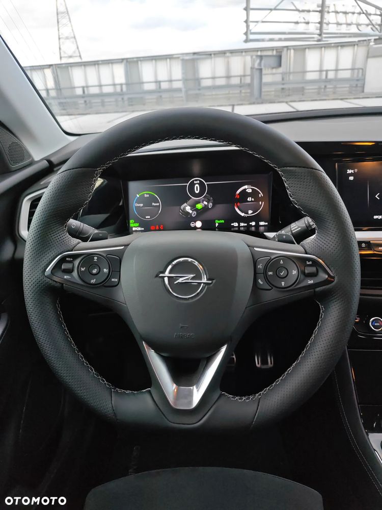 Opel Grandland - 17