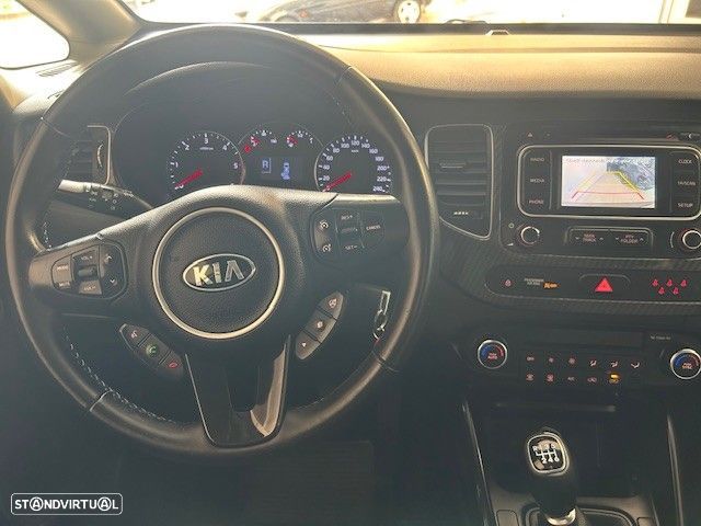 Kia Carens 1.7 CRDi ISG TX - 23