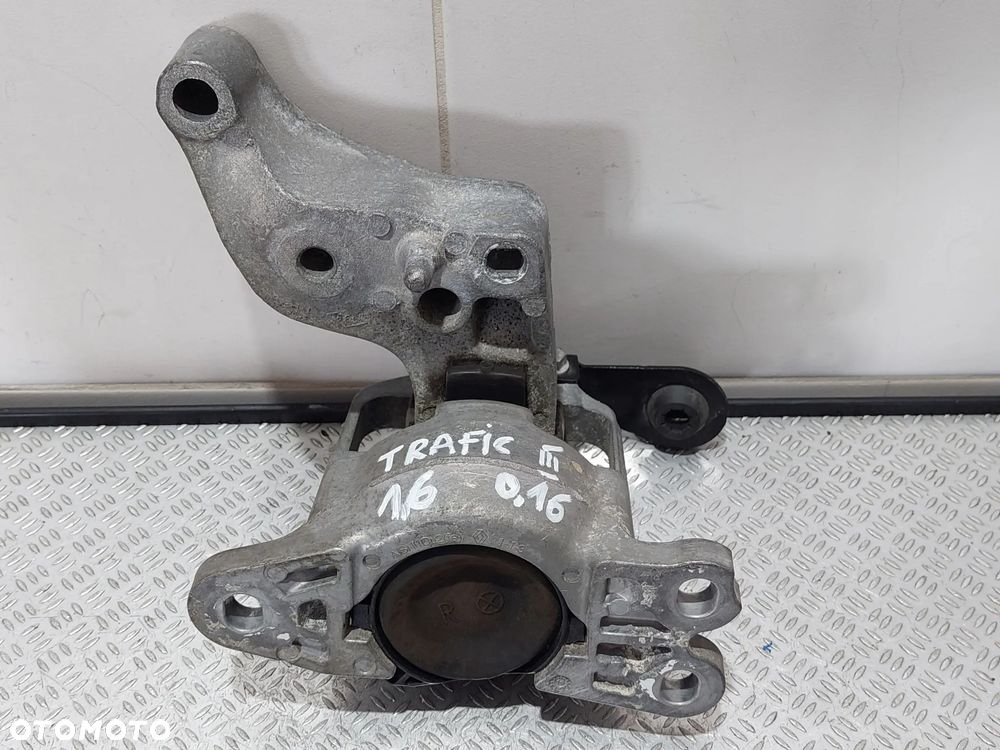 ŁAPA PODUSZKA SILNIKA RENAULT TRAFIC III 3 R2016 1,6 DCI 145KM NR 112101360R - 5
