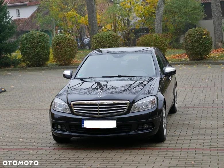 Mercedes-Benz C-Class 2008 photo 2