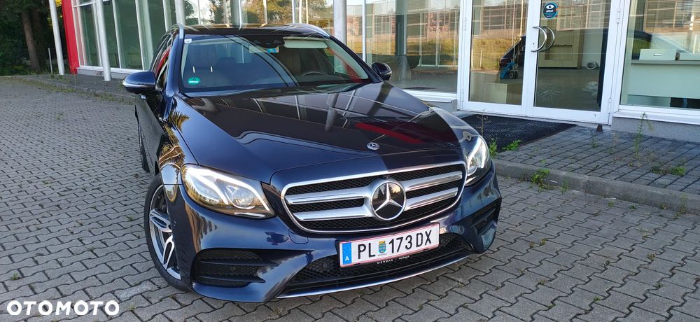 Mercedes-Benz Klasa E 220 d 4Matic 9G-TRONIC AMG Line - 13