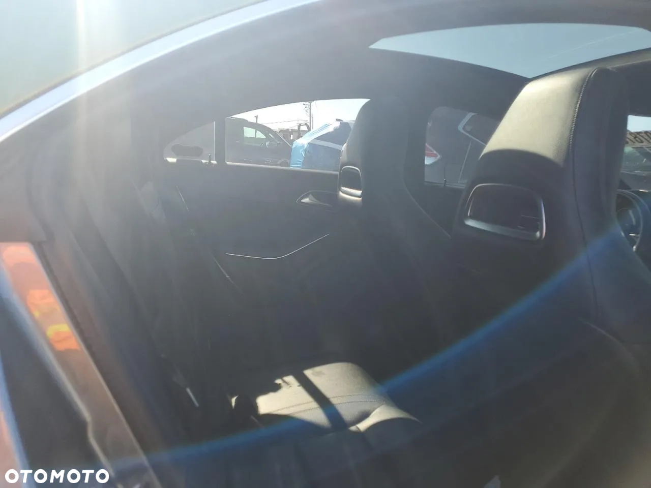 Mercedes-Benz CLA 250 4-Matic - 9