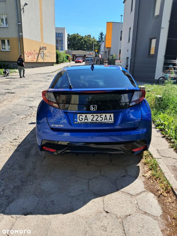 Honda Civic 1.8 Sport (Honda Connect+) - 1
