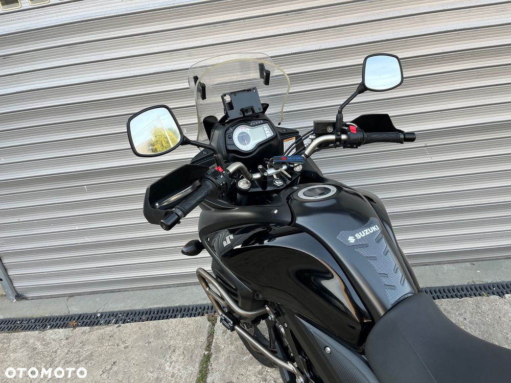 Suzuki DL - 12