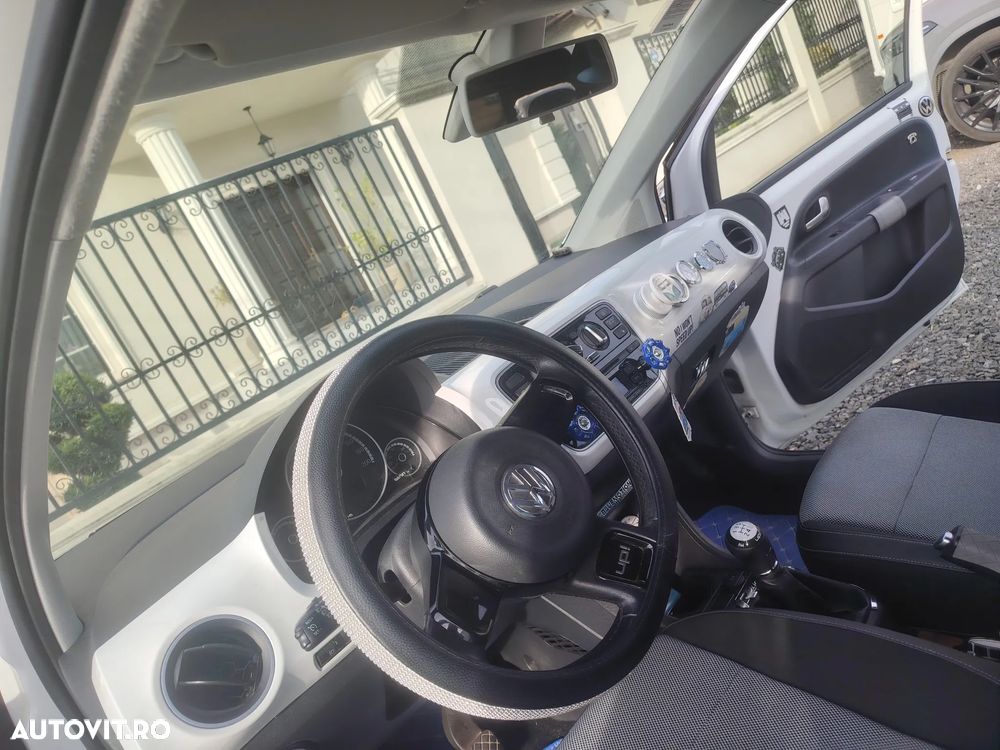 Volkswagen up! 1.0 White - 6