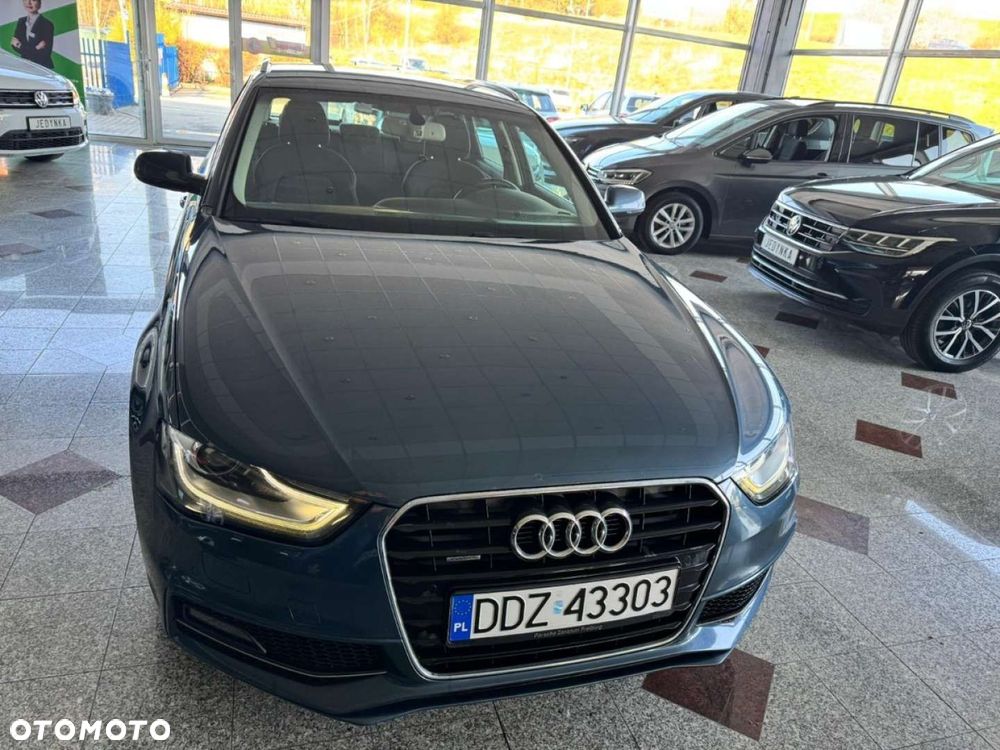 Audi A4 Avant - 10