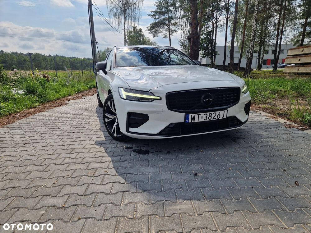 Volvo V60 T6 AWD R-Design - 1