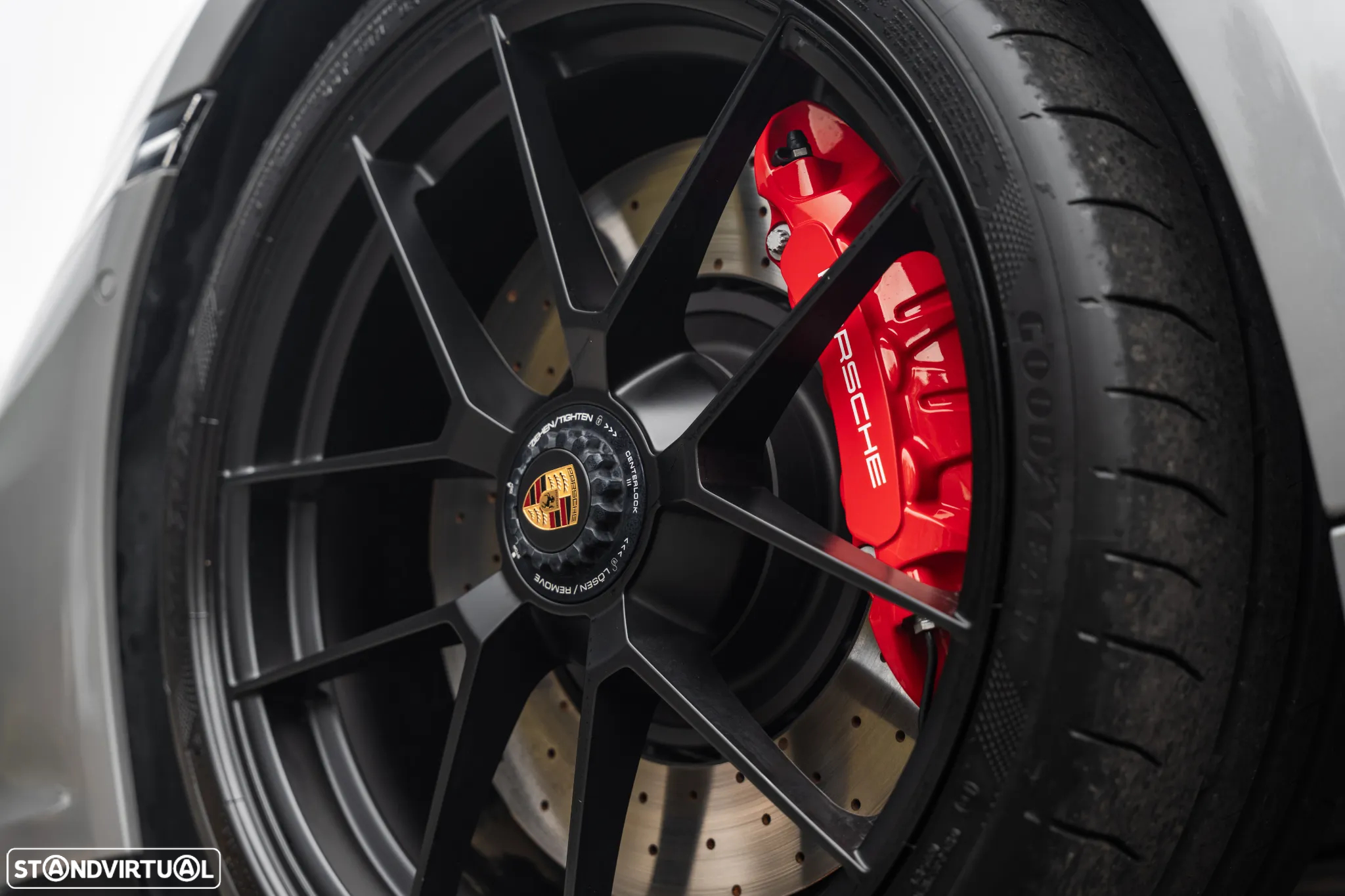 Porsche 911 (992) Carrera GTS - 8