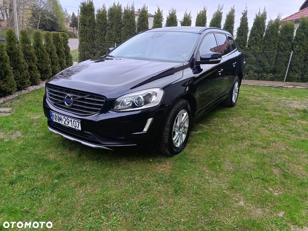 Volvo XC 60 D5 AWD Momentum - 3
