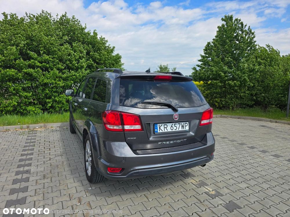 Fiat Freemont 2.0 Multijet Lounge AWD - 3