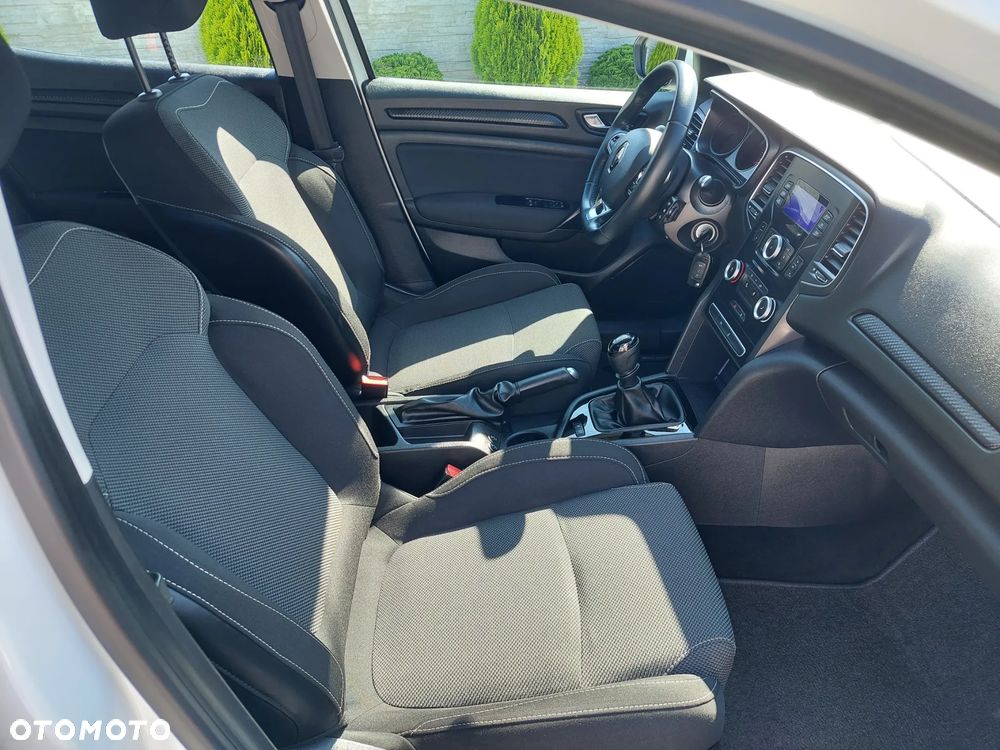 Renault Megane ENERGY TCe 100 INTENS - 20