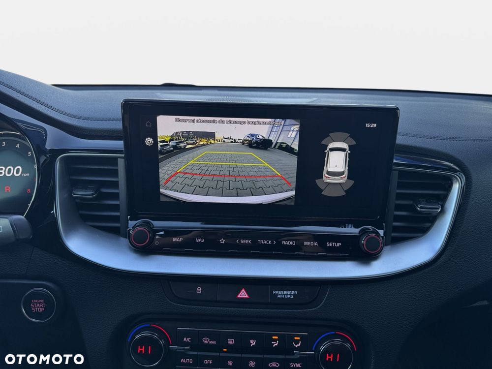 Kia ProCeed 1.6 T-GDI GT DCT - 21