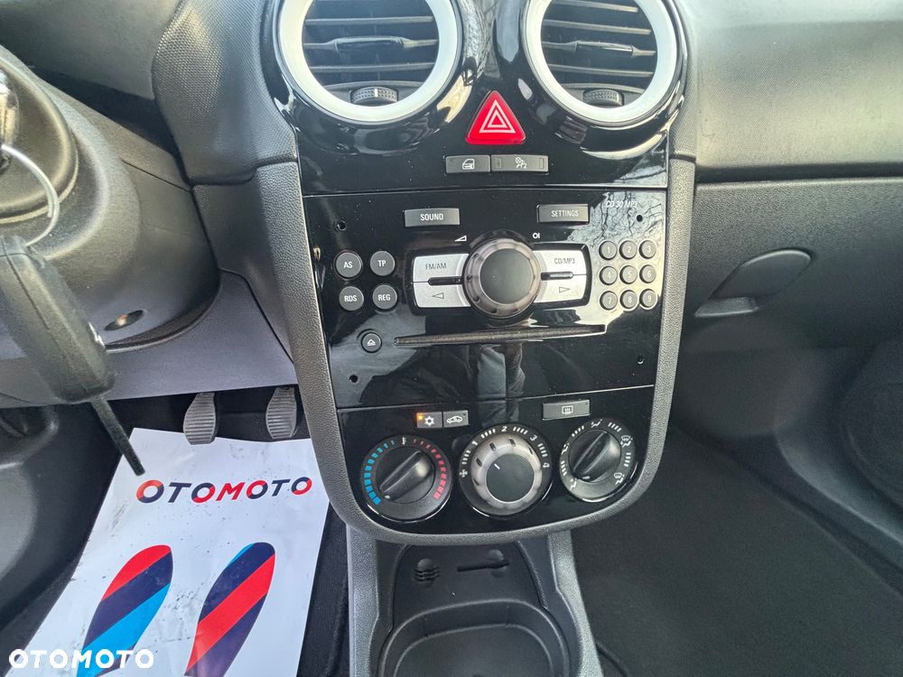 Opel Corsa 1.2 16V Limited Edition - 18