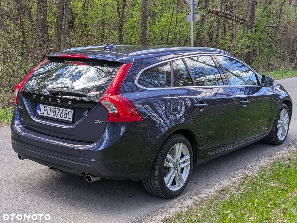 Volvo V60 D4 AWD Summum - 7