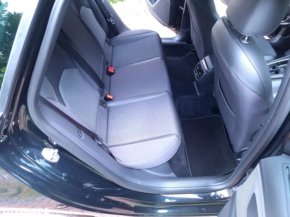 Seat Leon 2.0 TDI DSG Xcellence - 11