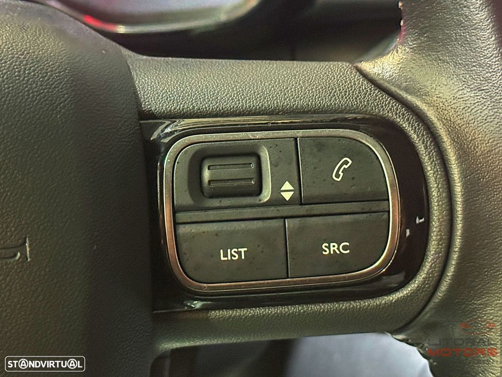 Citroën C3 1.2 PureTech Shine - 23