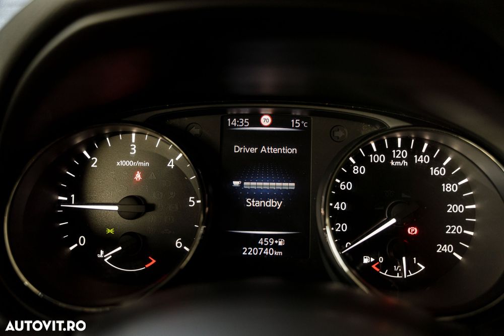 Nissan X-Trail 1.6 dCi N-Connecta - 33