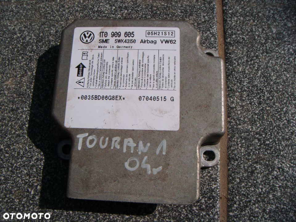 vw touran 1 04r sensor airbag - 1