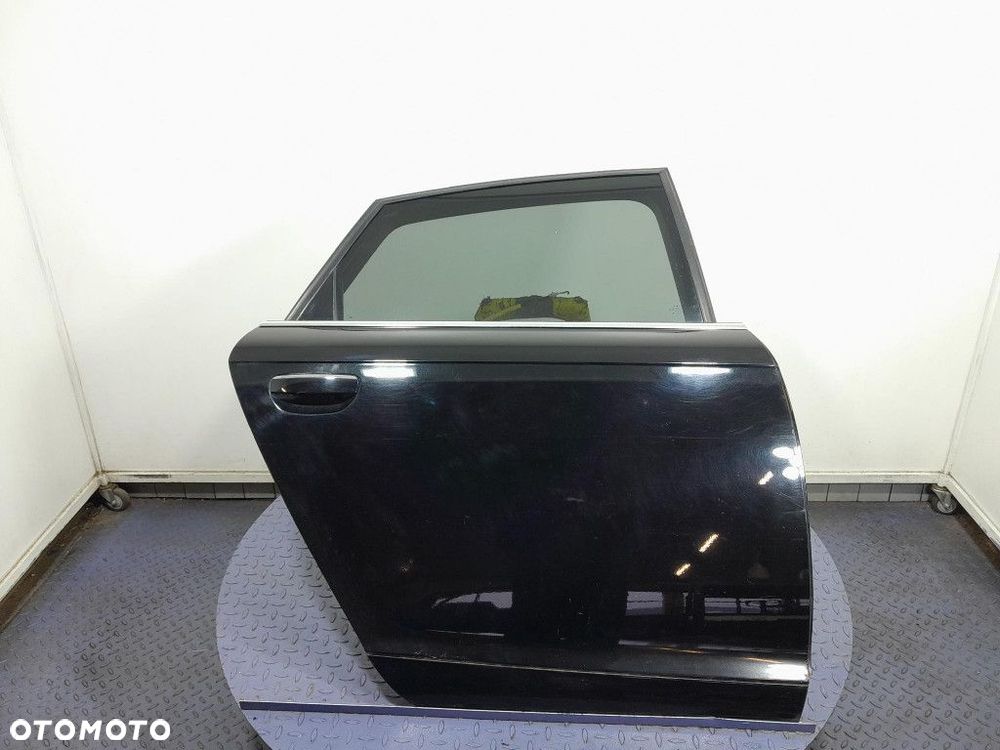 AUDI A6 C6 SEDAN DRZWI TYŁ TYLNE PRAWE LY9B - 1