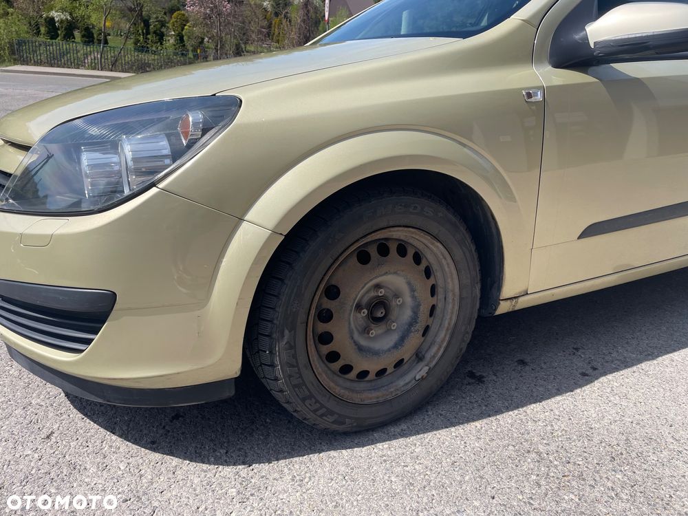 Opel Astra 1.7 CDTI Essentia - 2