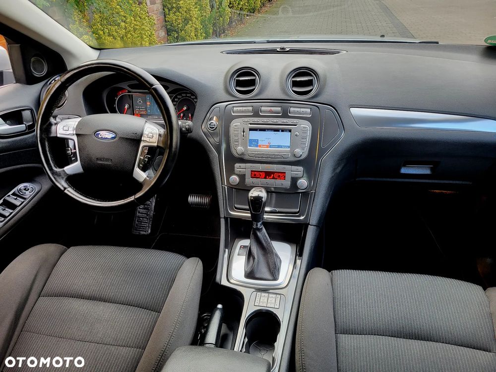 Ford Mondeo 2.0 TDCi Titanium - 28