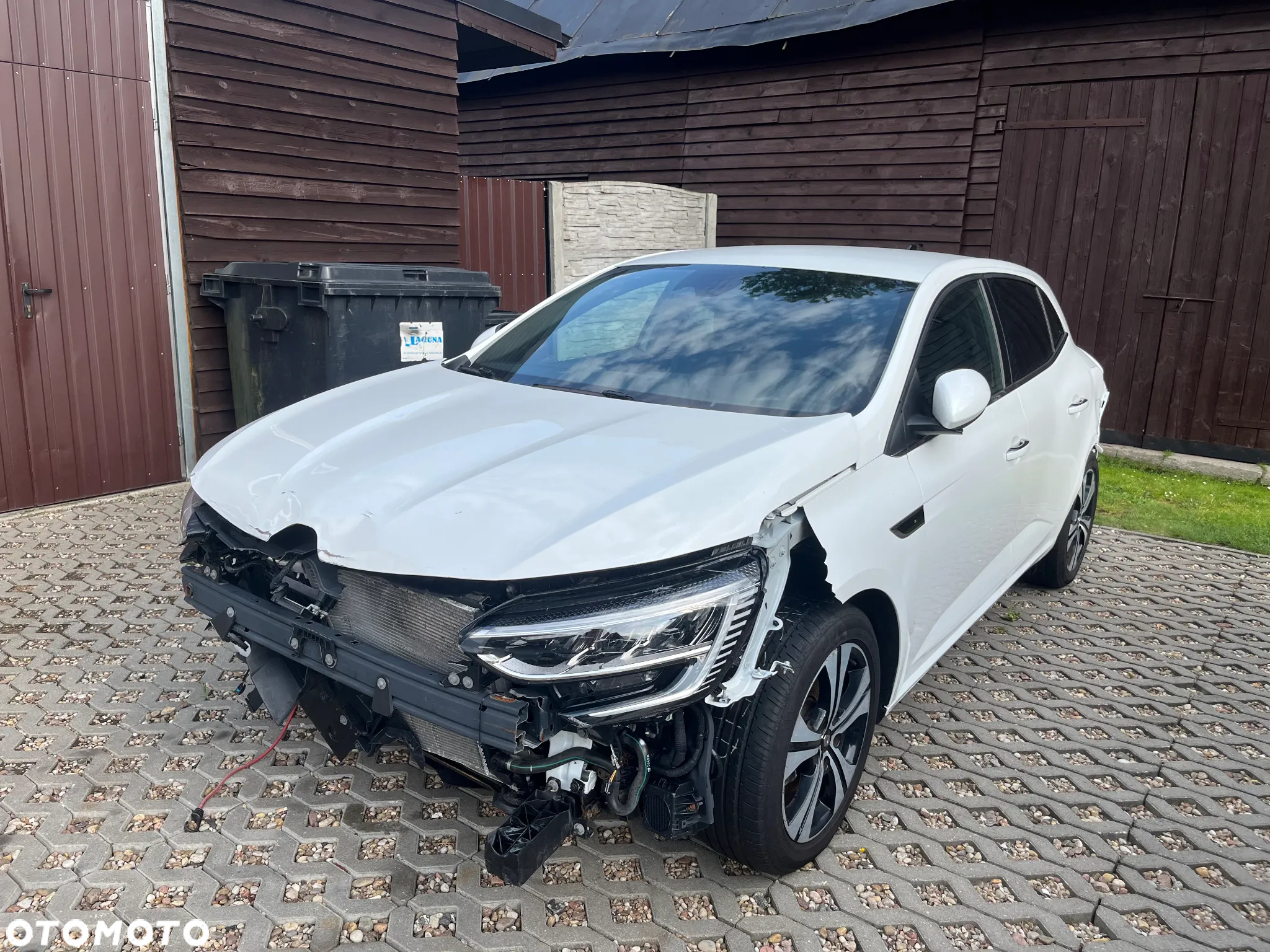 Renault Megane Grandtour E-TECH Plug-in 160 R.S LINE - 3