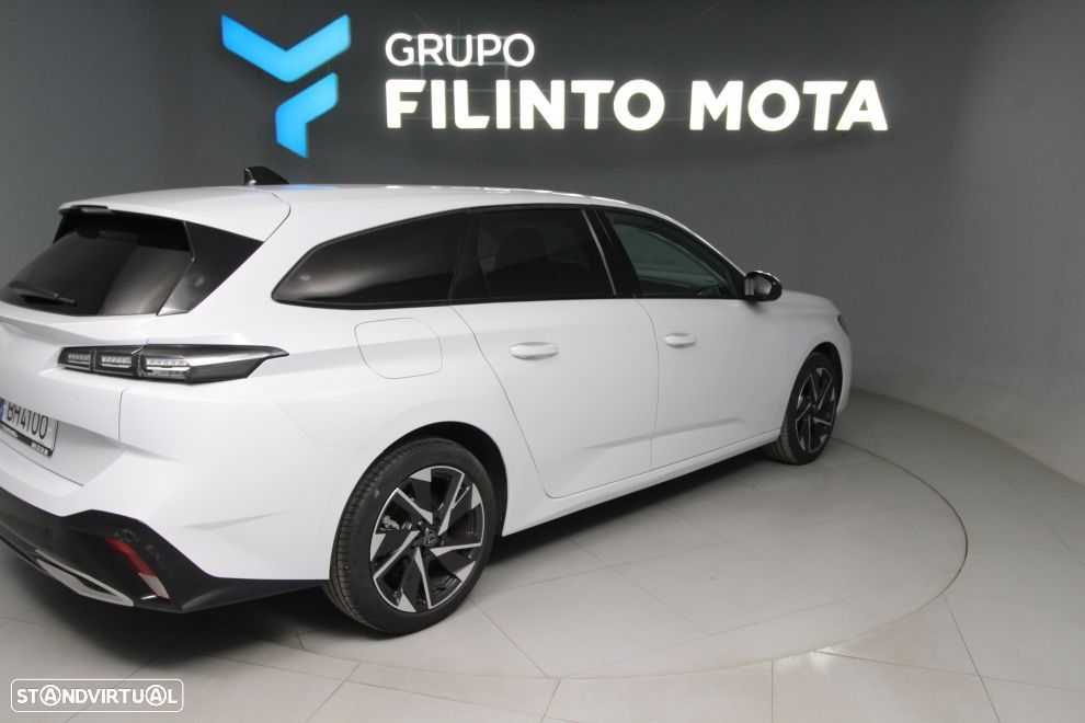 Peugeot 308 SW 1.2 PureTech Allure EAT8 - 2