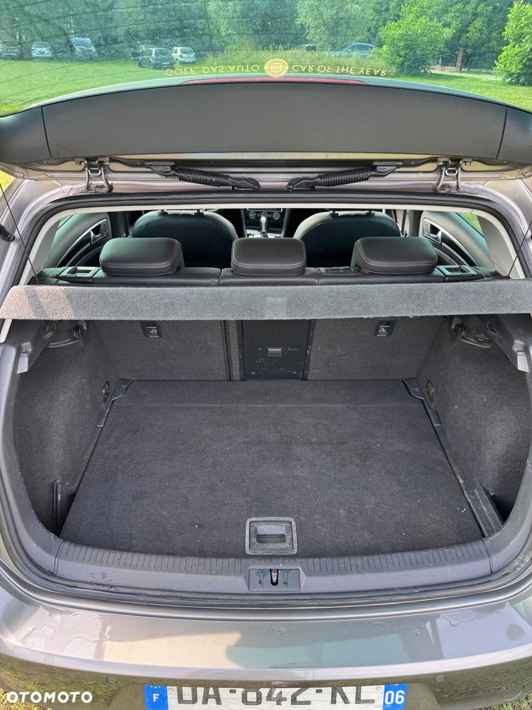 Volkswagen Golf 1.4 TSI BlueMotion Technology DSG Highline - 17